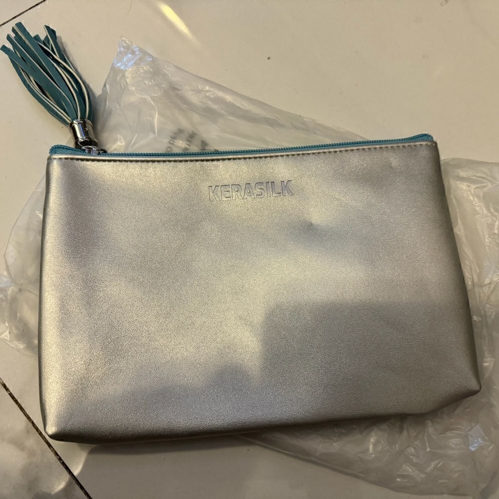 Kerasilk cosmetic bag 
